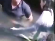 偷拍情侣水中野战