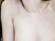 双飞两漂亮青春美眉吃鸡啪啪小娇乳无毛鲍鱼