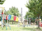 [MOGI-118] デカ尻Fカップの恵体持ちな現役保育士 桐島ゆず香 - 1of5