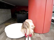 真正的青少年 - 华丽的金发少女在选角时被操