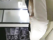 嫖妓達人星級酒店開房現場直播再約上次顏值不錯的長腿妹子 沙發上互舔騎乘後入猛烈抽插幹得高潮直叫求饒 太猛了 國語對白