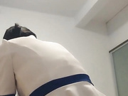 會所漂亮女技師現場直播給客人推油按摩打飛機 場面淫蕩刺激 清晰對白