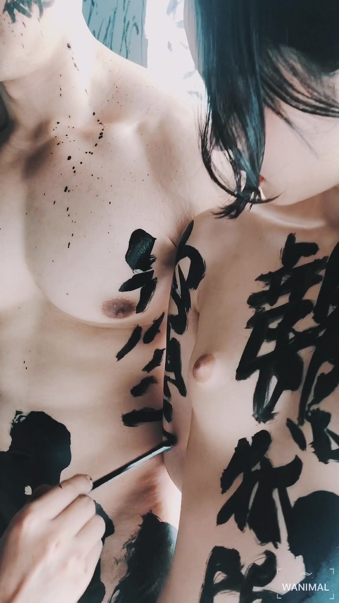 精品推薦 色影大師王動WANIMAL最新6月官方出品-冷艷の紋身 女神瞳兒首次粉穴私拍 1080P高清無水印原版 (1)