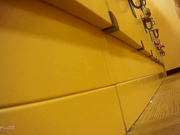 某站最新流出偷拍客潛入洗浴中心更衣室偷拍各式美女少婦沐浴更衣 有個銀絲蕾絲內褲妹子顏值超高 1080P高清原版