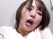 [SVGAL-013] ダンナの留守中に、高慢ちきな若妻のクソ生意気マ〇コを極太バイブでじっくりセッカン！ - 1of5