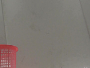 最新流出廁拍大神某校園公共女廁偷拍各式美女如廁噓噓 貌似得還未開苞啊 1080P高清原版