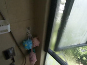 最新火爆P站絕版國內留學生靚妹Easygirl和大屌美籍男友浴室激情啪啪 站立無套猛烈後入 跪舔顏射吃精 1080P高清原版