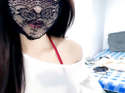 极品纹身女一个人在家发骚诱惑狼友，听指挥脱光光揉奶玩逼，掰开给狼友看特写，道具抽插浪叫呻吟精彩不止