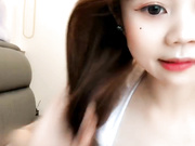 豹纹黑丝高跟露脸泡芙小姐激情个人大秀直播，淫声荡语要舔狼友大鸡巴，拎着奶头坐插道具，揉奶玩逼浪叫不止