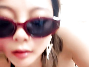 丝袜高跟豹纹的风骚人妻伺候大哥激情啪啪，口交乳交让大哥揉奶抠逼，多体位爆草蹂躏，淫声荡语不断精彩刺激