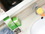 《家庭乱伦》老婆不在家强操刚刚离异身材火爆的大姨子