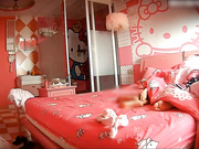 珍稀情趣酒店粉红套房奇芭苗条情侣打完炮一块做美容面膜好吓人啊