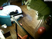 喷血推荐-绿叶房偷拍清纯漂亮大学美女被男友爆操一次不过瘾把他锁在炮椅上自己坐鸡巴上面干,真厉害操了3次!