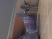 工厂大屁股女神尿尿偷拍2