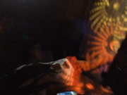 淫乱KTV三男一女在包房一边唱K一边啪啪