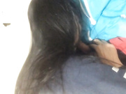 现在的学生真早熟 女生直接帮男友在教室里口爆