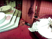 看样子有点像基层领导干部的中年男情趣房啪啪啪长发白嫩小情人肏的还挺猛720P高清