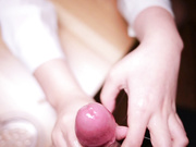 最新网络红人小尤物无眼祖办公制服OL文秘工作期间看A片被老板发现被迫推油撸鸡巴(