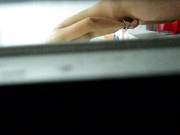 高清缝隙极限偷拍 此片真是百看不厌 女神撩起大腿洗B摸奶 真极品