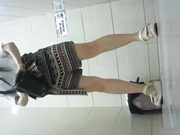 岛国盗拍网站最新流出商场女厕全景TP花衣美女的逼毛真性感很有撸点