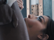 让黑鬼大鸡巴填满自己淫穴的风骚美人