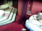 偷拍饥渴难耐骚货提前开好房等情人来了衣服不脱就激吻抚摸啪啪搞1个来小时骚女呻吟特别诱人