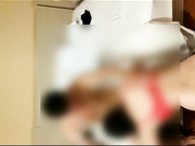 过年放假和饭店老板娘宾馆开房用震棒玩玩她的逼