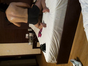 國內真實咪J-怪咖套路丰乳清純嫩妹至酒店 套穿各式性感絲襪多視角擺拍隨意抽插02