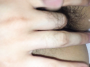 高颜值极品性感美女被闺蜜男友勾搭到酒店偷情,开始抗拒不让拍,操爽后也不管了尽情享受快感,呻吟声都娇滴滴的!