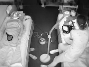 美容美体女子会所网络摄像头被黑偷拍白富美小姐姐来做阴部脱毛阴唇滋养紧缩护理貌似是一线天啊