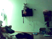 黑客偷拍小夫妻看AV看多了 也要练练站着操逼