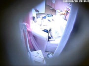 社会小情侣一进开好的房间 就急不可耐的抱在一起 打了好几炮