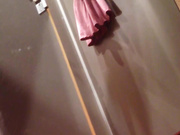 试衣间暗藏摄像头偷拍黑丝长裙女神换衣服还臭美拿手机自拍两张