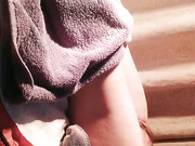 偷拍女顾客推油 被男技师抠到高潮开始啪啪 十分诱人