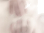 直播小骚女嫩模兔兔首次上演啪啪大秀，跟小哥哥激情大战大鸡巴撑爆小嘴，被小哥暴力后入抽插直接内射中出