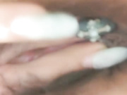 丝袜露脸骚逼跪求小哥FUCK，骚气纹身道具自慰深喉口交大鸡巴，被小哥各种体位爆草抽插高潮，浪叫不断