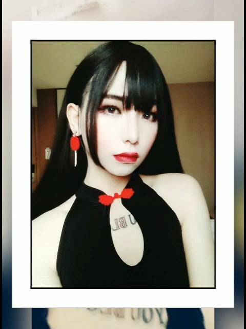 国产比女人还美的CD安德给直男细致的口交 躺下分开大长腿被操的喊“好爽”