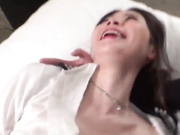 【S+素人无码】刚毕业淫荡女大学生首次露脸拍摄AV