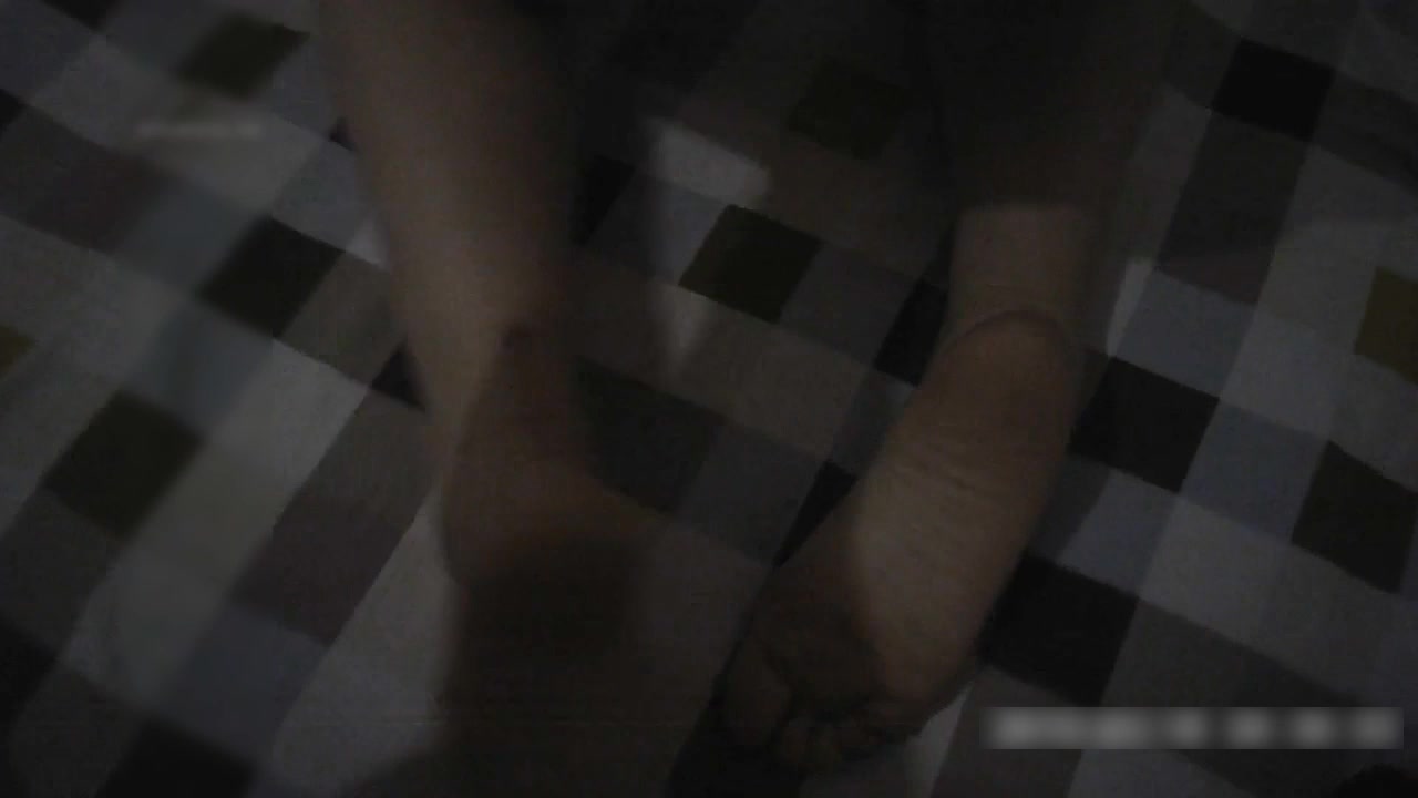 大神狗爺路邊按摩店約了個大波漂亮妹子泄瀉火 主動跪舔雞巴配合各種體位玩弄 口活絕對杠杠的 邊淫叫邊伸舌頭裹手指 太騷了 國語720P高清