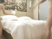 极品抽搐妹女神背着男友兼职高潮迭起02