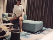 屌丝男喜欢角色扮演搞笑对白剧情