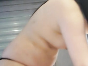 销魂诱人少妇黑丝情趣深喉压在身下爆草抽插