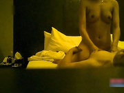 白富美性感小少婦和情人星級酒店偷情 主動張開雙腿配合各種體位幹得直叫求饒 有點猛啊 國語對白～720P高清