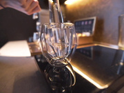 獨家推薦 G哥原創精品大尺度白金版視頻-風吟鳥唱氣質模特劉X然跪著給攝影師潛規則吃屌 1080P高清原版