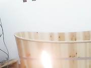 美女主播花瓜自慰棒插穴滴蜡椅子上一顿猛插