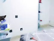 骚气妹子 口交后入搞完再用按摩器自慰