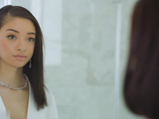 被宠坏的女主人沉溺于残酷的性爱