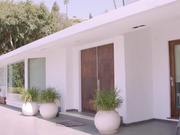 布兰迪离开后喜欢和她的继女和英国广播公司的男朋友发生性关系