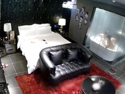 情趣酒店水滴摄像头监控偷拍小情侣啪啪2洗完鸳鸯浴继续啪啪