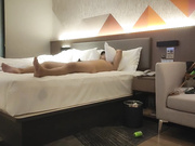 加钱哥探花酒店约操眼镜御姐干的高潮不断02